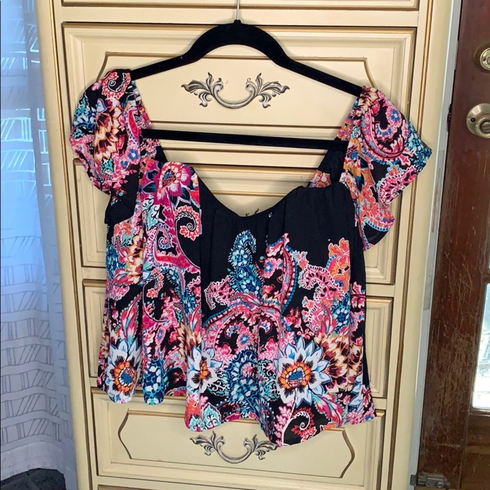Flowy floral print off shoulder top